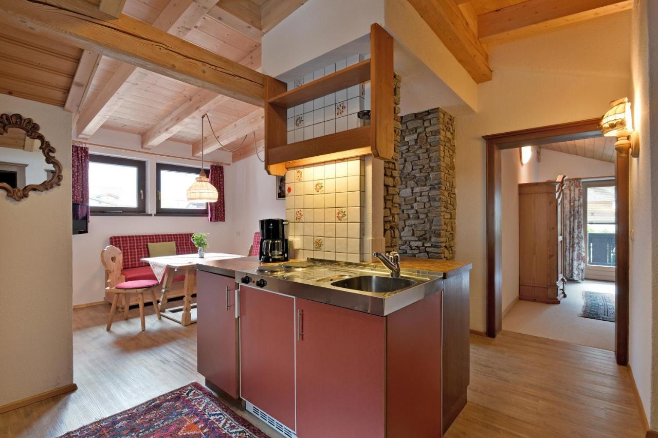 Ferienwohnungen Kircher マイヤーホーフェン 部屋 写真