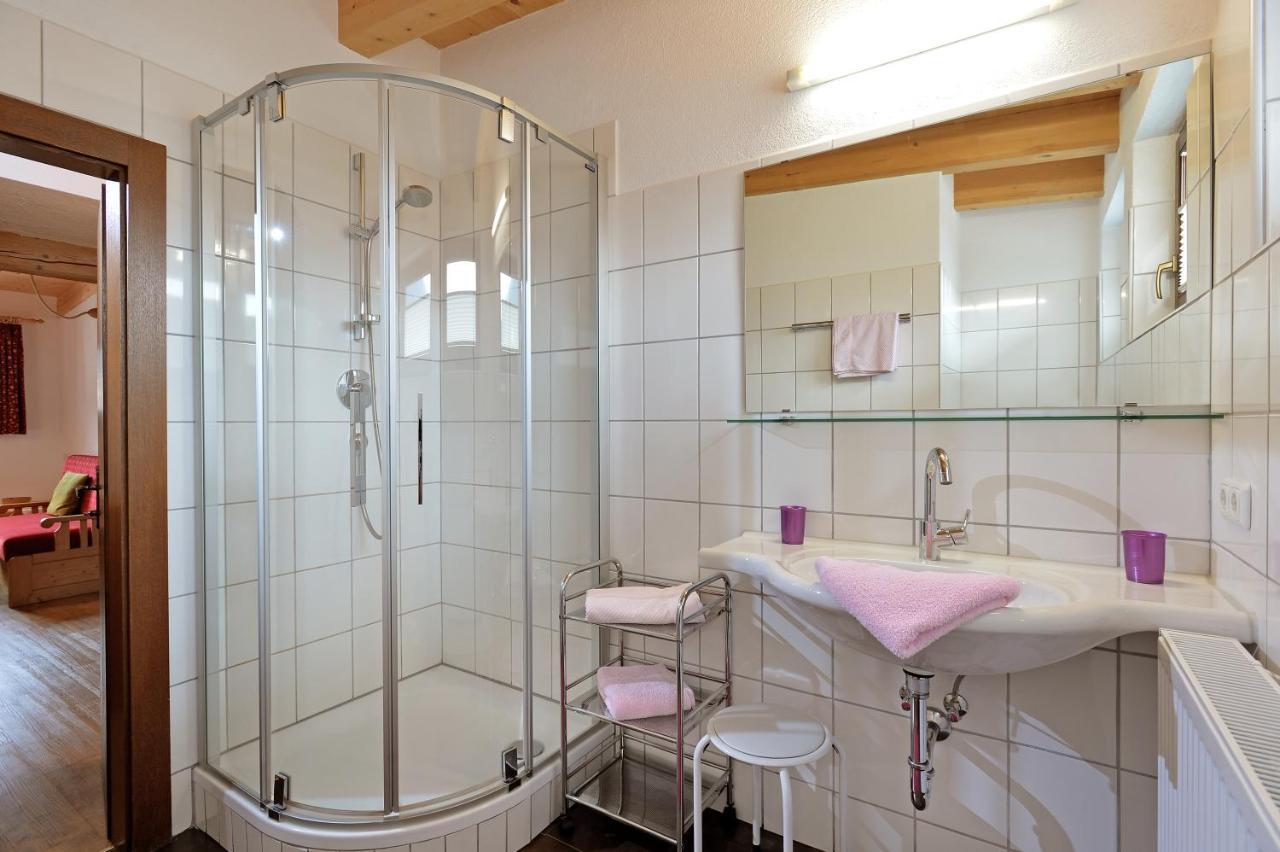 Ferienwohnungen Kircher マイヤーホーフェン 部屋 写真